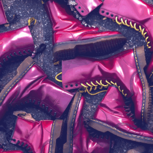 お気に入りのドクターマーチン、純正級ソールで蘇る！